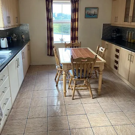 House - Self Catering *