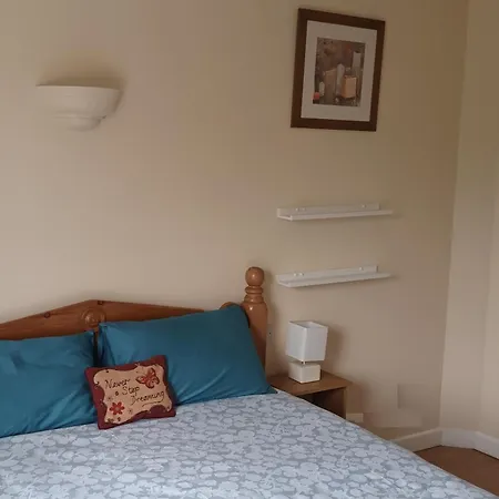 House - Self Catering Glencolumbkille